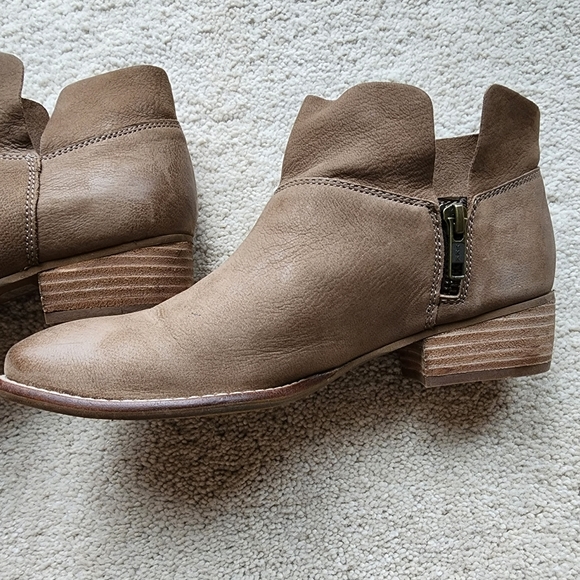 Seychelles Snare Taupe - Picture 3 of 12